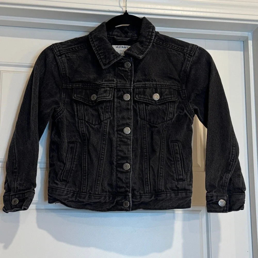 Old Navy Denim Trucker Jacket Kids Size S 6-7 Black Faded Cotton Button Front